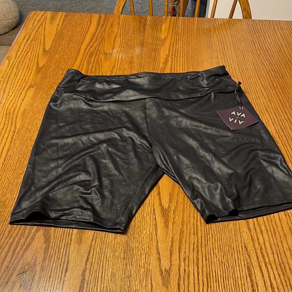 Bike Shorts faux leather - Picture 4 of 11
